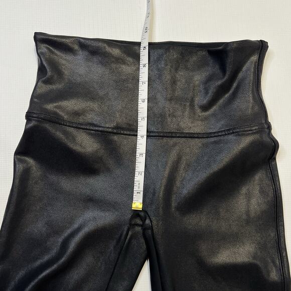 SPANX Faux Leather Leggings Women's Black Shiny Coated Shaping Pants Large - Picture 4 of 8